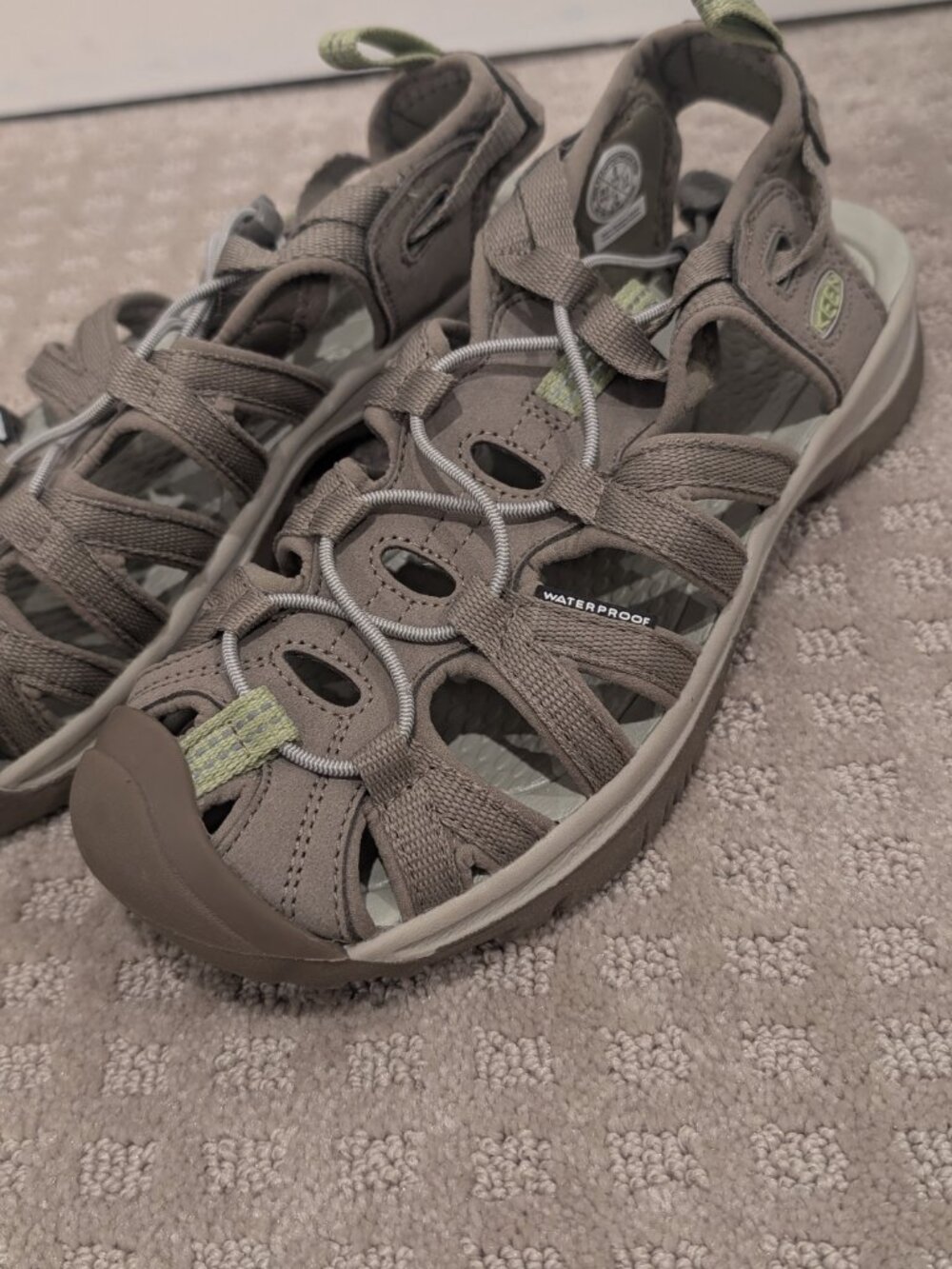 Keen Whisper Waterproof Sandals - Women's sz 8 - Picture 4 of 8